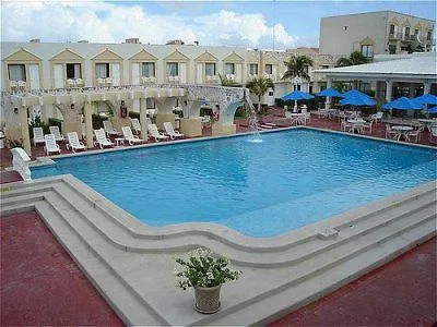 *** Hotel Holiday Inn Express Cancun Mexico