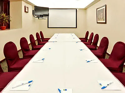 *** Hotel Holiday Inn Express Cancún México