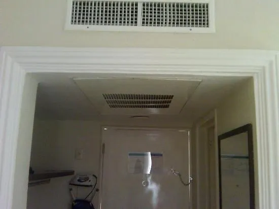 Holiday Inn Express Cancun